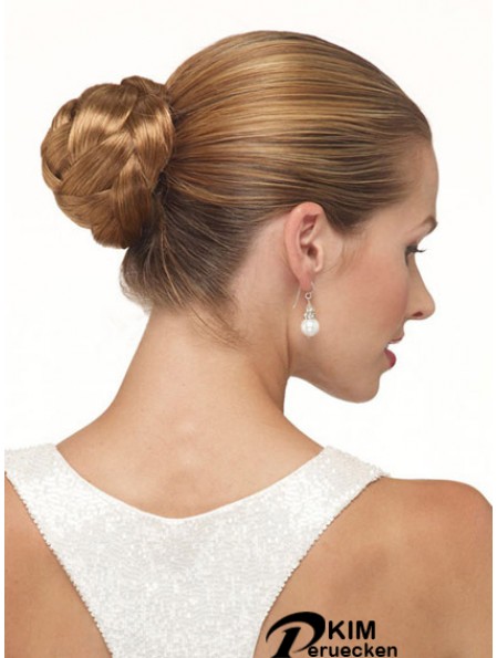 Brauner Clip in Haarknoten
